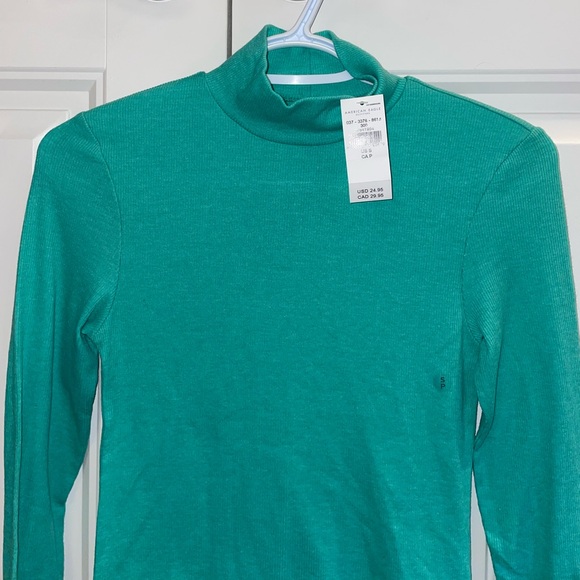 NWT American Eagle Outfitters Top - Picture 2 of 2